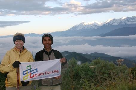 Vishnu and Vanessa trekking in the Annapurna Region..